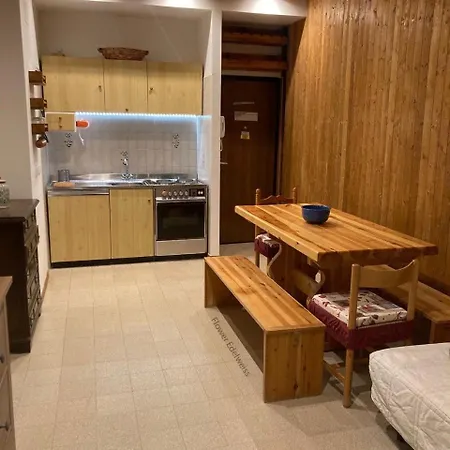 Flower Edelweiss - Paradiso Apartment Roccaraso